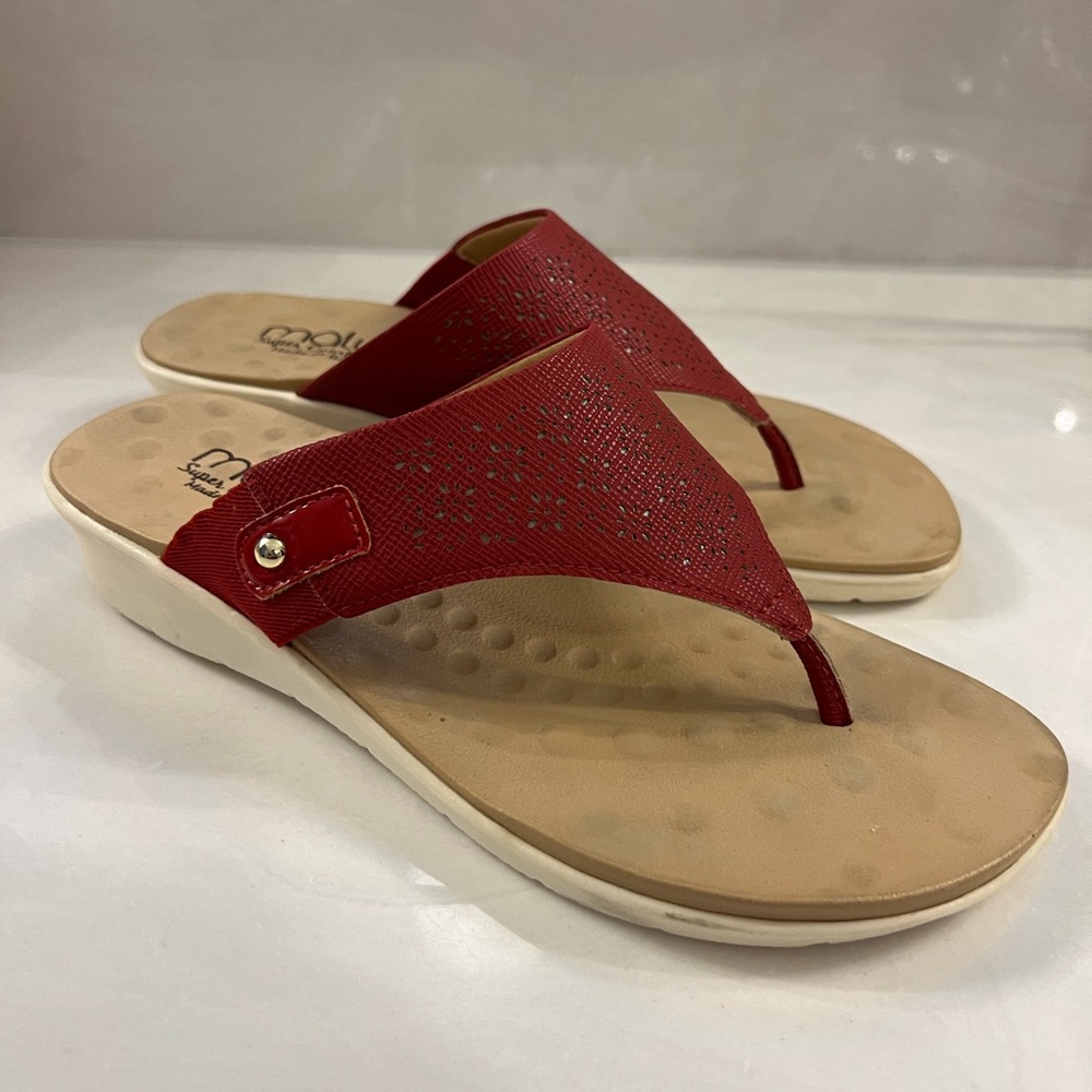 Malu Super Comfort red thong flip flop sandal‎ size 9